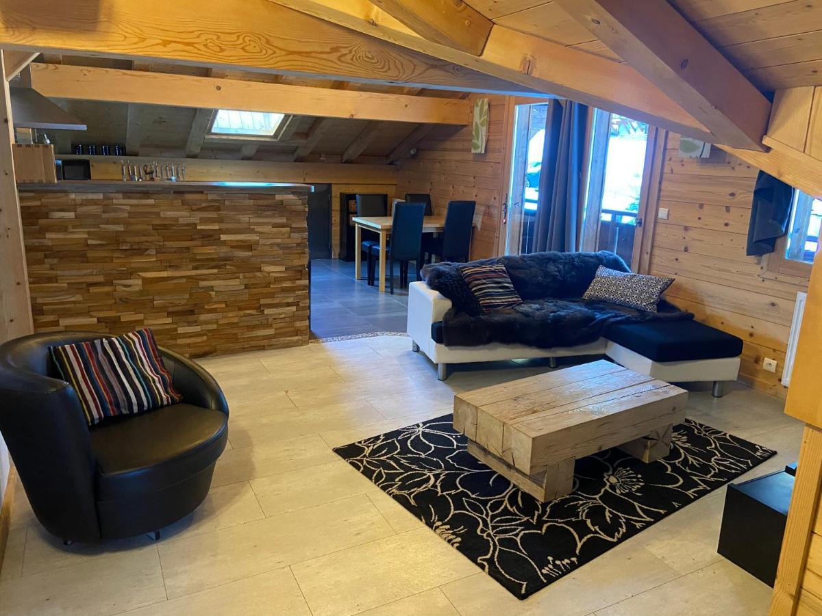 Bed And Breakfast Chalet Manava モルジヌ エクステリア 写真