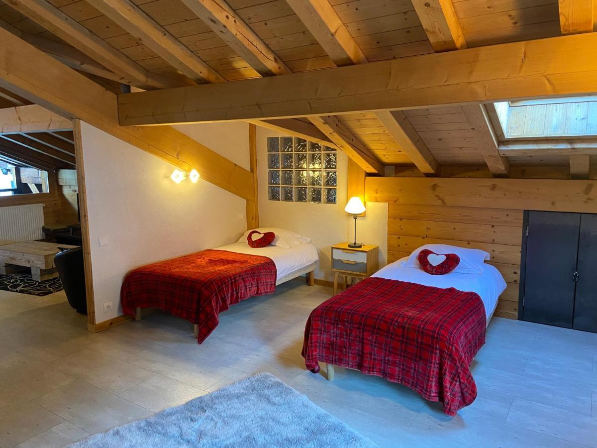 Bed And Breakfast Chalet Manava モルジヌ エクステリア 写真